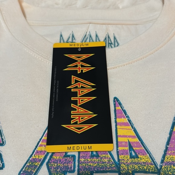 Def Leppard Crewneck Fleece - Picture 7 of 8
